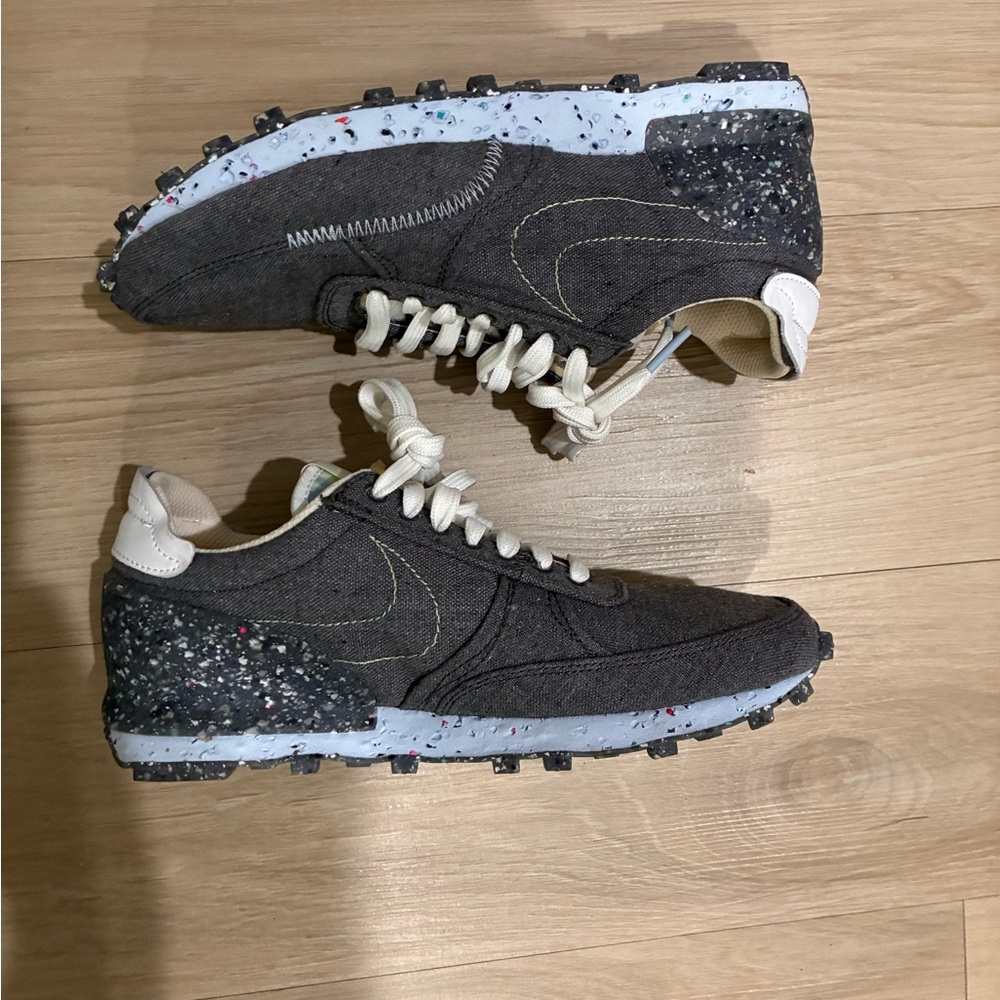 Nike Daybreak Type Recycled Canvas sneakers in the Iron Gray colorway.
